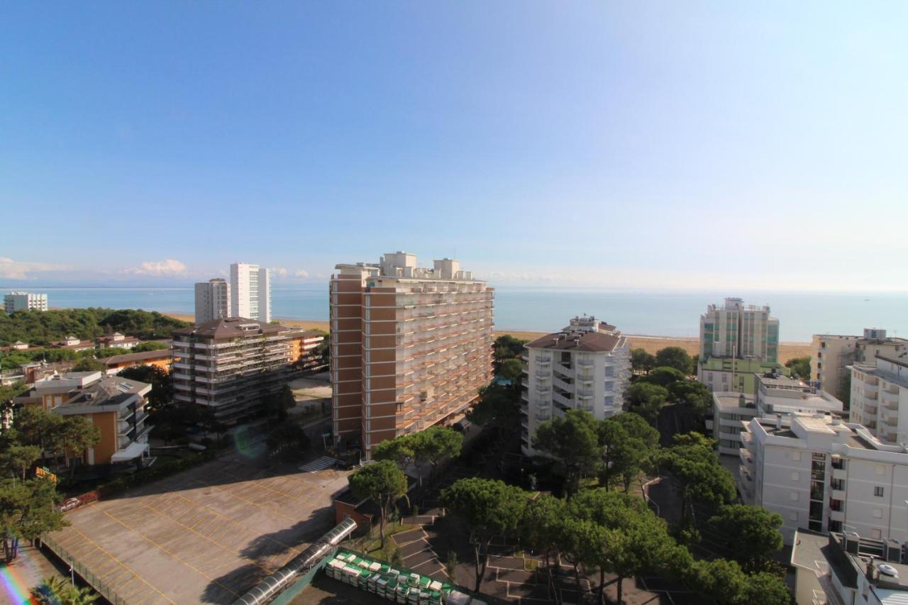 Appartamenti Puerto Do Sol Lignano Sabbiadoro Eksteriør billede